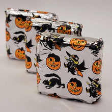 Load image into Gallery viewer, 2 Pack Shower Steamers (Choose your scent)