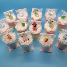 Load image into Gallery viewer, Holiday Bath Bomb Treats