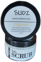 Load image into Gallery viewer, Body Scrub (Choose your Scent)